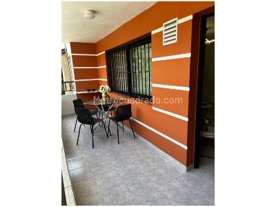 Casa de 3 alcobas en venta en Centro, Envigado, 110 m² · foto 2 de 13