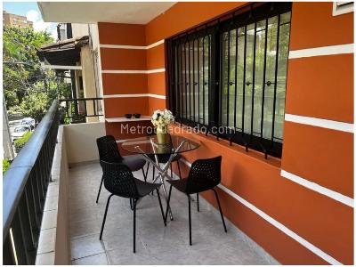 Casa de 3 alcobas en venta en Centro, Envigado, 110 m² · foto 3 de 13