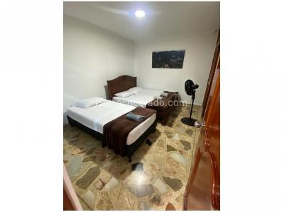 Casa de 4 alcobas en venta en Estadio, Medellín, 192 m² · foto 8 de 15