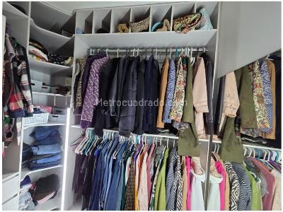 Apartamento de 2 alcobas en venta en Loma De Cumbres, Envigado, 92 m² · foto 19 de 20