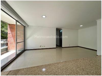 Apartamento en venta en El Poblado, Medellín · foto 8 de 17