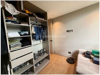 Apartamento de 3 alcobas en venta en Loma Del Chocho, Envigado, 107 m² · foto 13 de 20