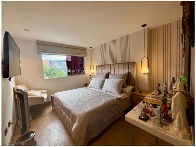 Apartamento de 3 alcobas en venta en Loma Del Chocho, Envigado, 107 m² · foto 14 de 20