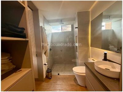 Apartamento de 3 alcobas en venta en Loma Del Chocho, Envigado, 107 m² · foto 15 de 20