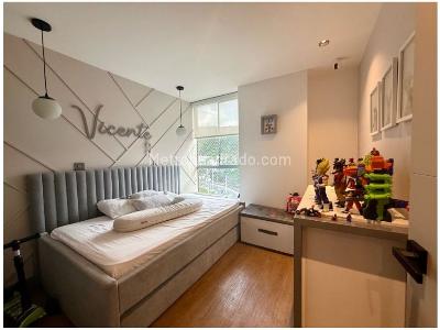 Apartamento de 3 alcobas en venta en Loma Del Chocho, Envigado, 107 m² · foto 18 de 20