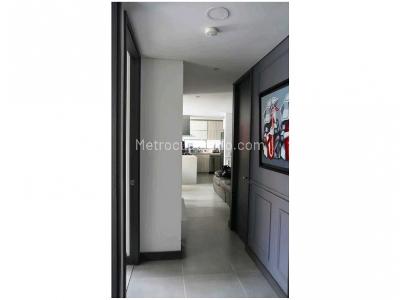 Apartamento de 3 alcobas en venta en El Poblado, Medellín, 92 m² · foto 14 de 20