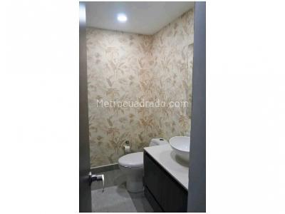 Apartamento de 3 alcobas en venta en El Poblado, Medellín, 92 m² · foto 15 de 20