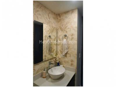 Apartamento de 3 alcobas en venta en El Poblado, Medellín, 92 m² · foto 16 de 20