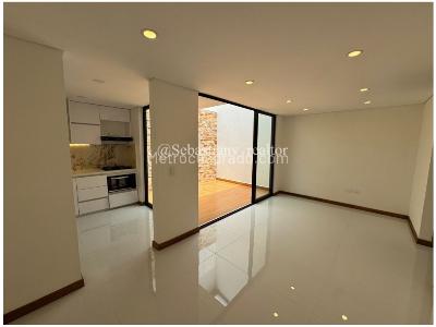 Casa de 3 alcobas en venta en Ceja, Medellín, 126 m² · foto 2 de 20