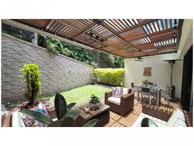 Casa de 3 alcobas en venta en Retiro, Medellín, 165 m² · foto 2 de 20