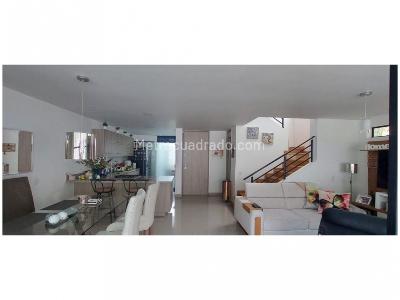 Casa de 3 alcobas en venta en Retiro, Medellín, 165 m² · foto 3 de 20