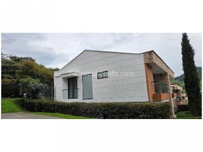 Casa de 3 alcobas en venta en Retiro, Medellín, 165 m² · foto 17 de 20