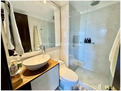 Apartamento de 3 alcobas en venta en El Poblado, Medellín, 145 m² · foto 11 de 16
