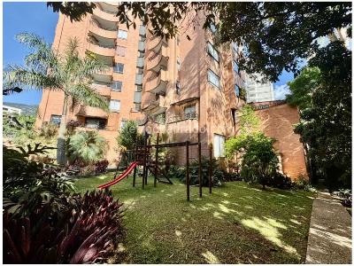 Apartamento de 3 alcobas en venta en El Poblado, Medellín, 145 m² · foto 16 de 16