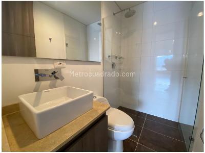 Apartamento en venta en El Esmeraldal, Envigado · foto 4 de 15