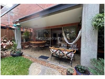 Casa de 3 alcobas en venta en Envigado, Envigado, 251 m² · foto 3 de 16