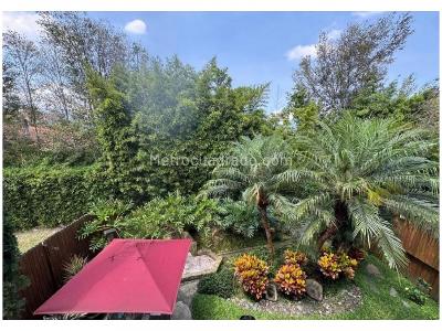 Casa de 3 alcobas en venta en Envigado, Envigado, 251 m² · foto 6 de 16
