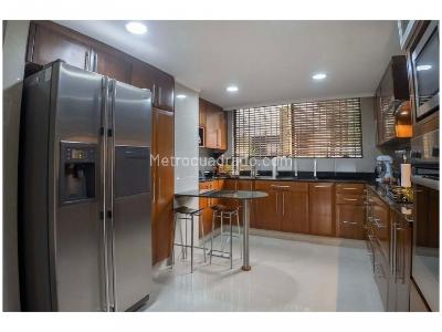 Apartamento en venta en El Poblado, Medellín · foto 12 de 12