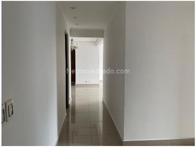 Apartamento de 3 alcobas en venta en El Poblado, Medellín, 178 m² · foto 7 de 20