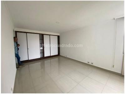 Apartamento de 3 alcobas en venta en El Poblado, Medellín, 178 m² · foto 8 de 20