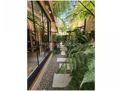 Casa de 3 alcobas en venta en Benedictinos, Envigado, 217 m² · foto 9 de 20