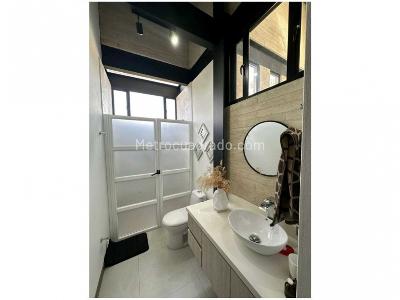 Casa de 3 alcobas en venta en Puro Cuero, Medellín, 308 m² · foto 14 de 20