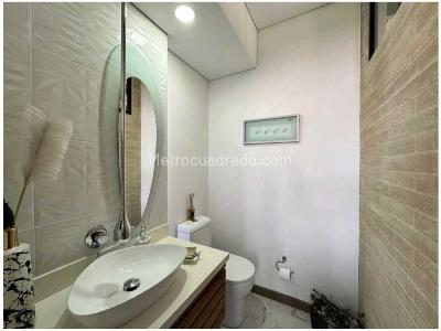 Casa de 3 alcobas en venta en Puro Cuero, Medellín, 308 m² · foto 19 de 20