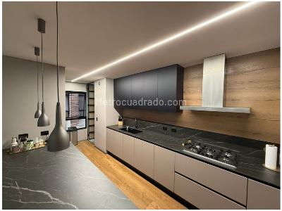 Apartamento en venta en El Poblado, Medellín · foto 6 de 20