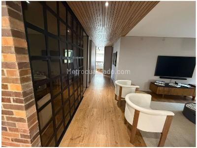 Apartamento en venta en El Poblado, Medellín · foto 9 de 20