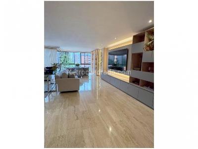 Apartamento de 3 alcobas en venta en El Poblado, Medellín, 292 m² · foto 3 de 14