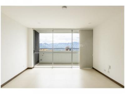 Apartamento de 1 alcoba en venta en El Poblado, Medellín, 63 m² · foto 3 de 19