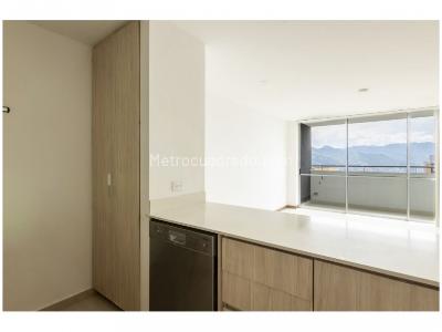 Apartamento de 1 alcoba en venta en El Poblado, Medellín, 63 m² · foto 8 de 19