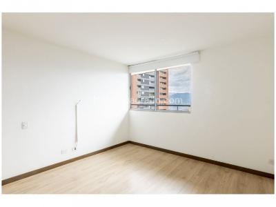 Apartamento de 1 alcoba en venta en El Poblado, Medellín, 63 m² · foto 12 de 19