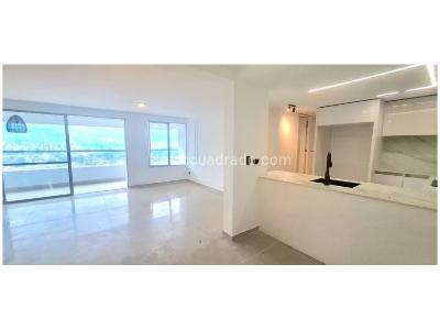 Apartamento de 3 alcobas en venta en Loma De Los Bernal, Medellín, 120 m² · foto 5 de 15