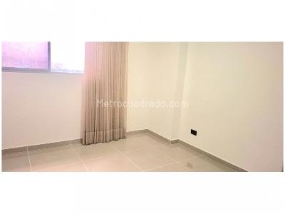 Apartamento de 3 alcobas en venta en Loma De Los Bernal, Medellín, 120 m² · foto 9 de 15