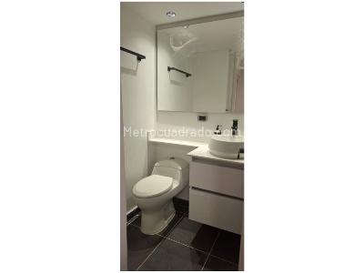 Apartamento de 3 alcobas en venta en Loma De Los Bernal, Medellín, 120 m² · foto 10 de 15