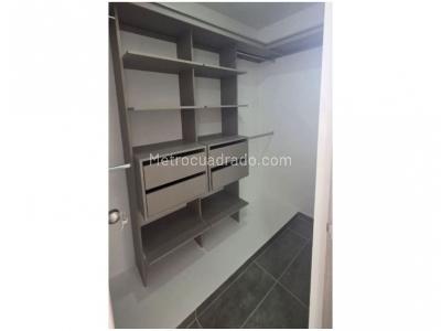 Apartamento de 3 alcobas en venta en Las Lomitas, Sabaneta, 83 m² · foto 10 de 20