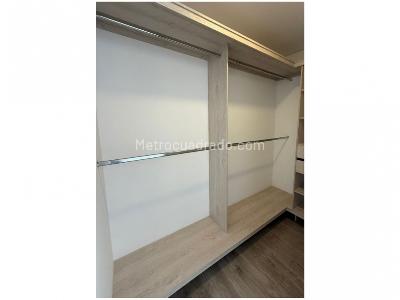 Apartamento de 2 alcobas en venta en El Poblado, Medellín, 108 m² · foto 17 de 20