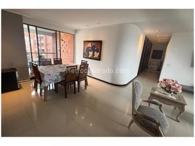 Apartamento de 3 alcobas en venta en El Poblado, Medellín, 214 m² · foto 6 de 20