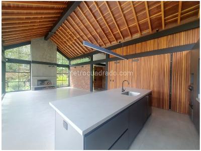 Casa de 3 alcobas en venta en El Poblado, Envigado, 176 m² · foto 8 de 20