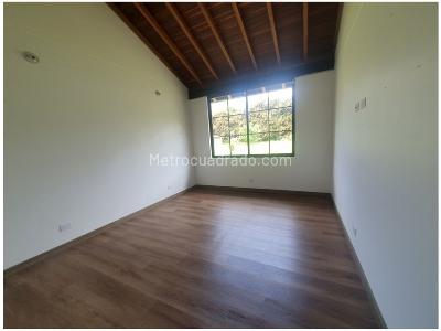 Casa de 3 alcobas en venta en El Poblado, Envigado, 176 m² · foto 10 de 20