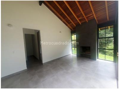 Casa de 3 alcobas en venta en El Poblado, Envigado, 176 m² · foto 19 de 20