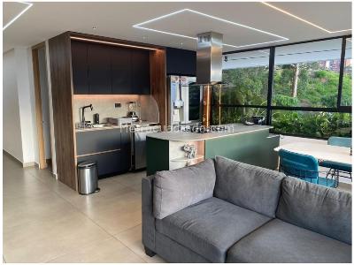 Apartamento de 2 alcobas en venta en El Poblado, Medellín, 133 m² · foto 3 de 20