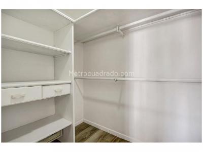 Apartamento de 3 alcobas en venta en El Poblado, Medellín, 131 m² · foto 18 de 20