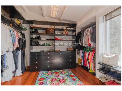 Apartamento de 2 alcobas en venta en El Poblado, Medellín, 230 m² · foto 11 de 15