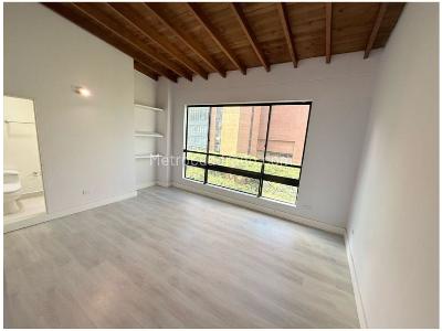 Apartamento de 4 alcobas en venta en El Tesoro, Medellín, 205 m² · foto 12 de 18