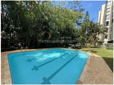 Apartamento de 4 alcobas en venta en El Tesoro, Medellín, 205 m² · foto 17 de 18