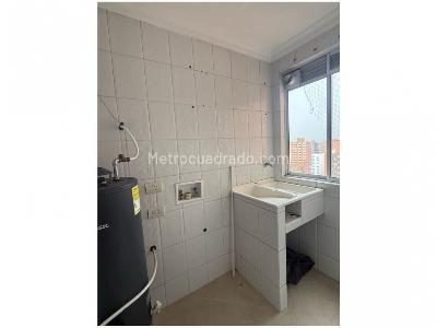 Apartamento de 3 alcobas en venta en Laureles, Medellín, 155 m² · foto 16 de 20