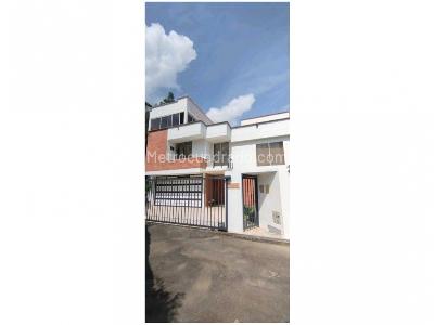 Casa de 5 alcobas en venta en El Porvenir, Rionegro, 428 m² · foto 2 de 20