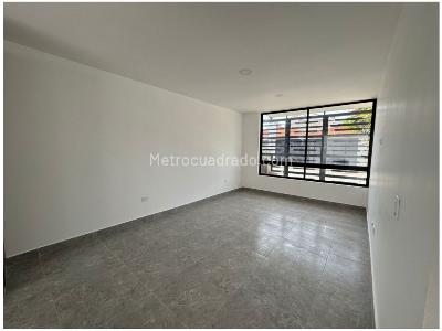 Casa de 4 alcobas en venta en Ceja, Medellín, 140 m² · foto 5 de 20